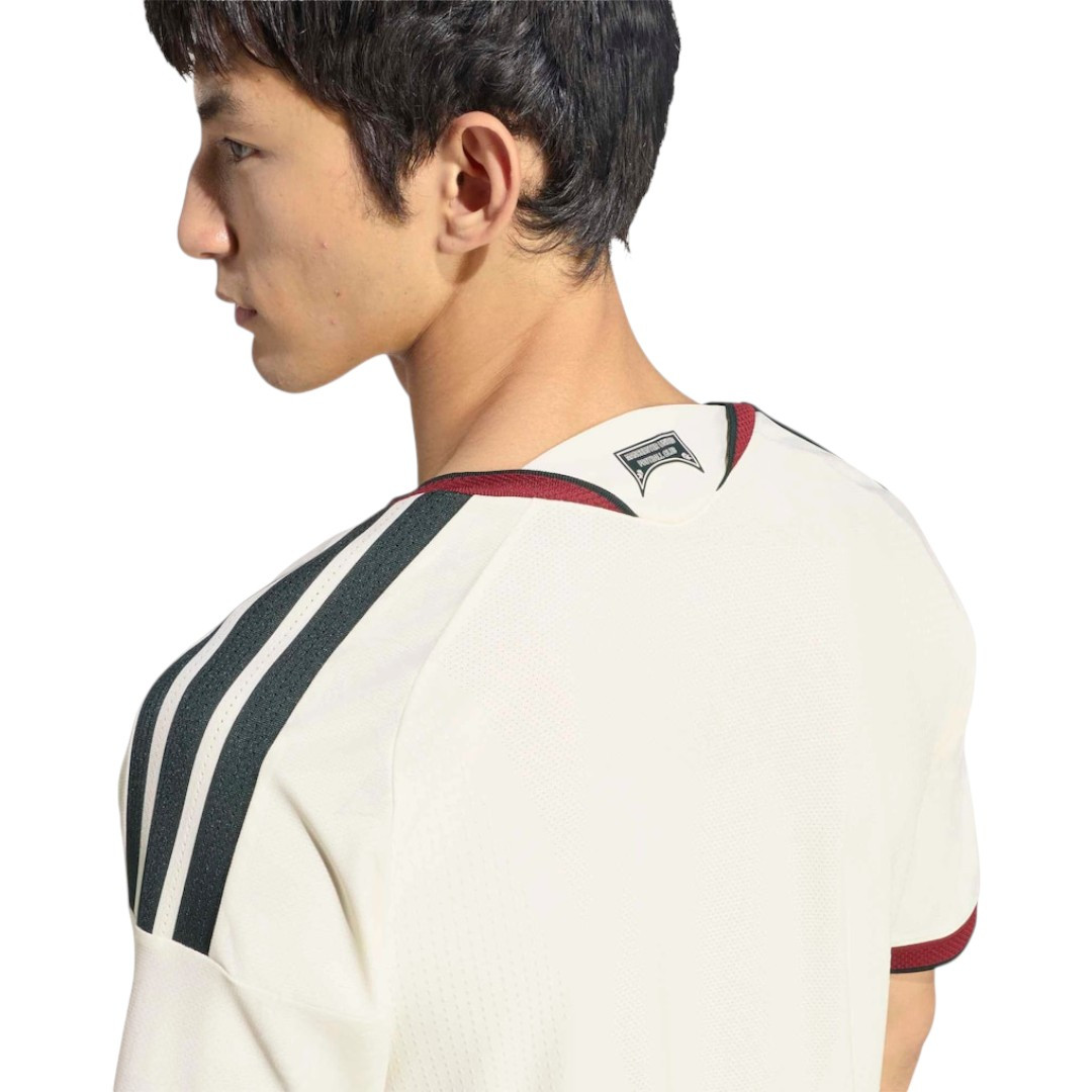Manchester United 26/27 Authentic Men's Third Shirt