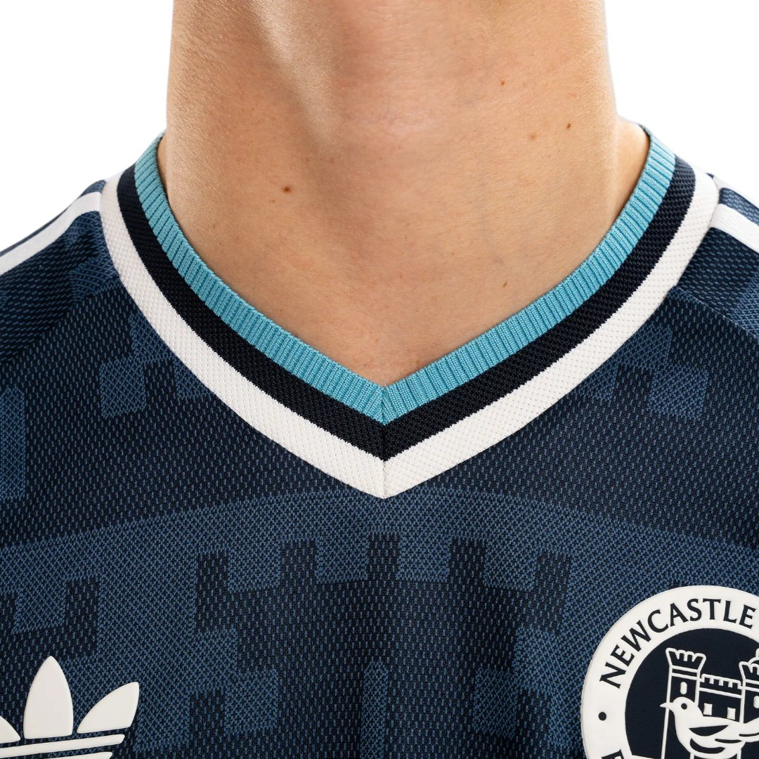Newcastle United 26/27 Authentic Men's Away Shirt