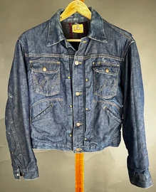 1960's Wrangler Blue Bell  blanket lined, pleat front denim jacket  Sz.M-45"