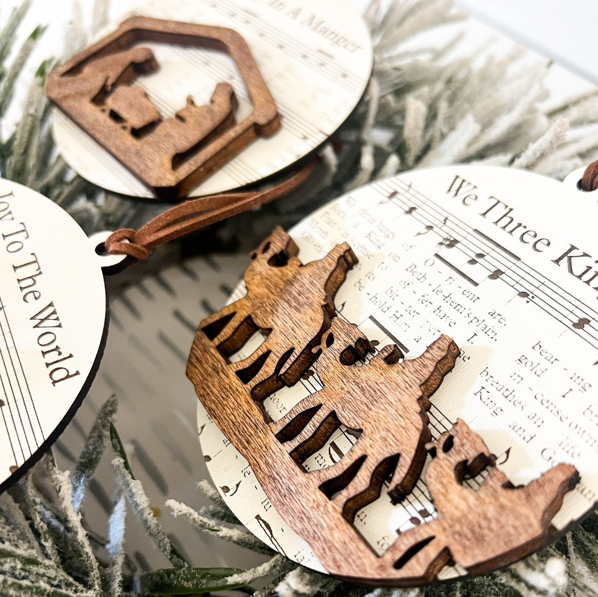 CHRISTMAS MUSIC ORNAMENTS