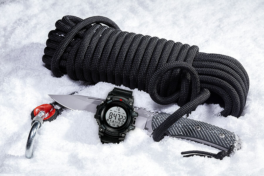 Tactical smart watch with rope and knife