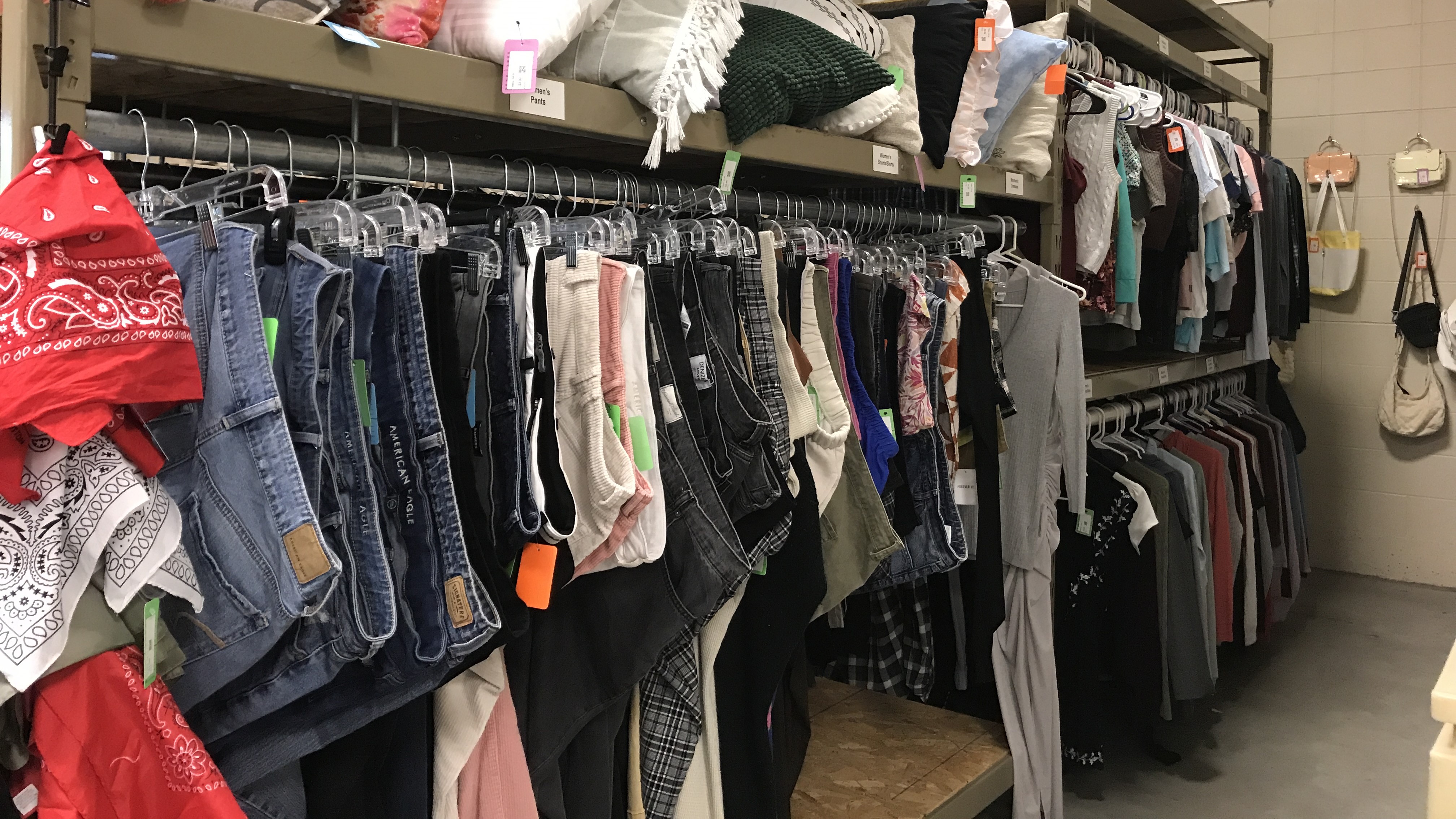 Clothing Associate Initiates New Style Bundles