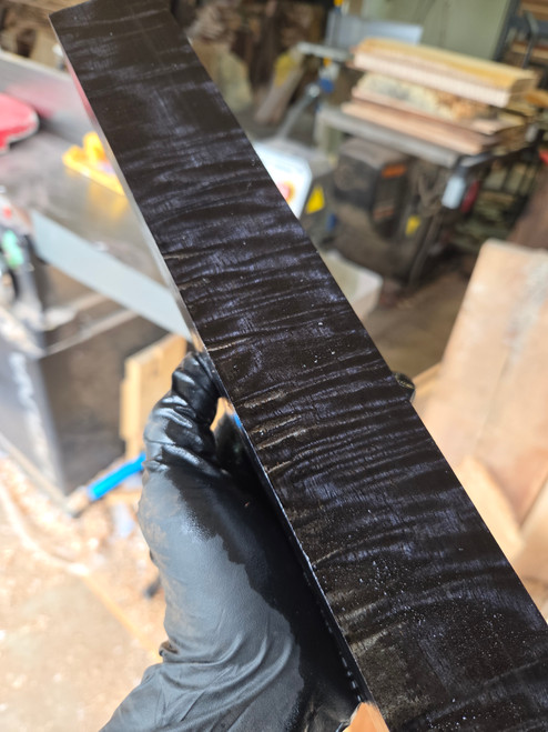 Black dyed and stabilized Mango spindle