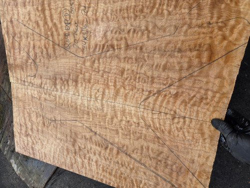 Quilted maple bookmatch  explorer sized top 6.25.26.00D