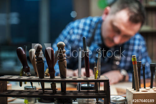 500-f-267640189-r8kjtagv1zg7ojh3k9xdirb0wpxzoso6.jpg
