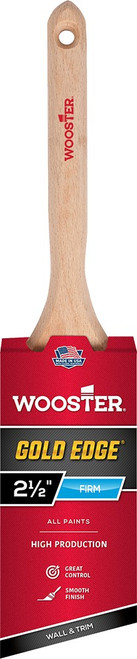 Wooster 5231 2-1/2" Gold Edge Firm Angle Sash Paint Brush