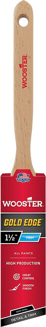 Wooster 5236 1-1/2" Gold Edge Firm SemiOval Angle Sash Paint Brush