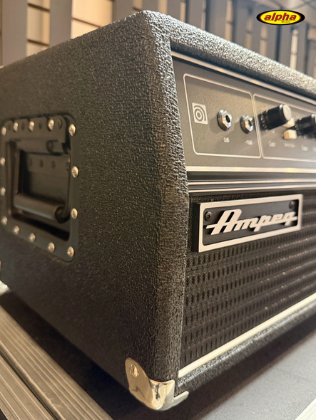 Used Ampeg SVT-CL Classic Bass Head