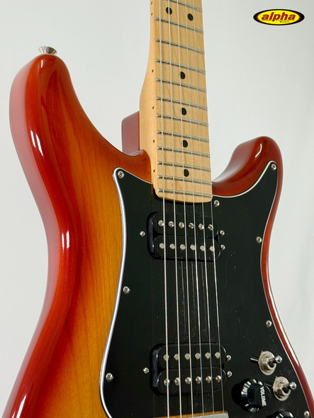 Used Fender Lead III Sienna Burst w/bag