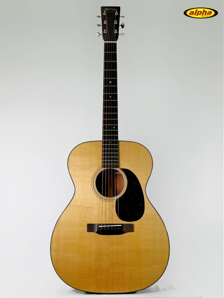 Martin 000-18 Natural Standard Series
