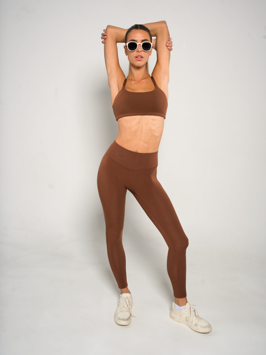 The Contour Legging in Mocha