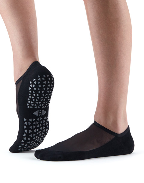 Tavi Maddie Grip Socks In Ebony