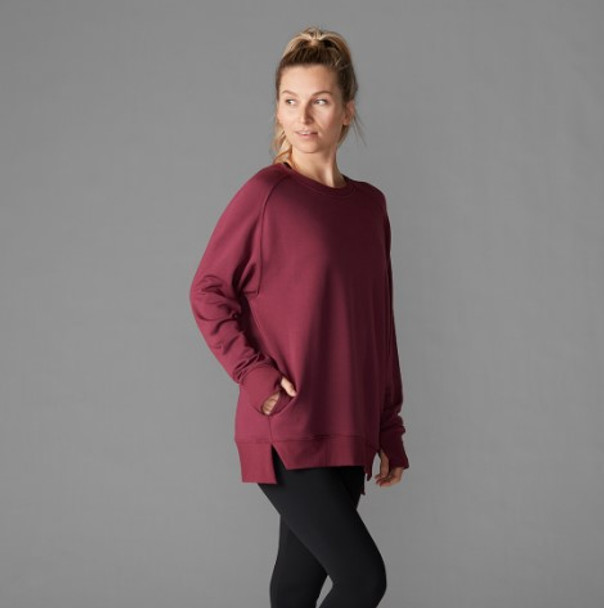 Tavi Apparel Cozy Sweatshirt In Garnet