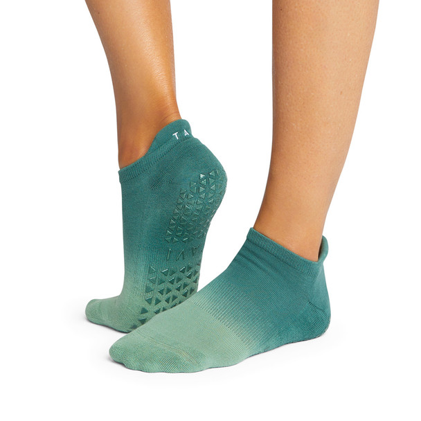 Tavi Savvy - Grip Socks in Foliage Ombre