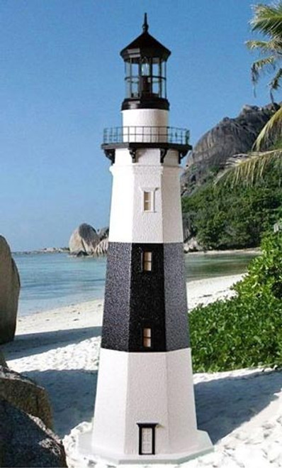 Montauk Stucco Lighthouse (8')