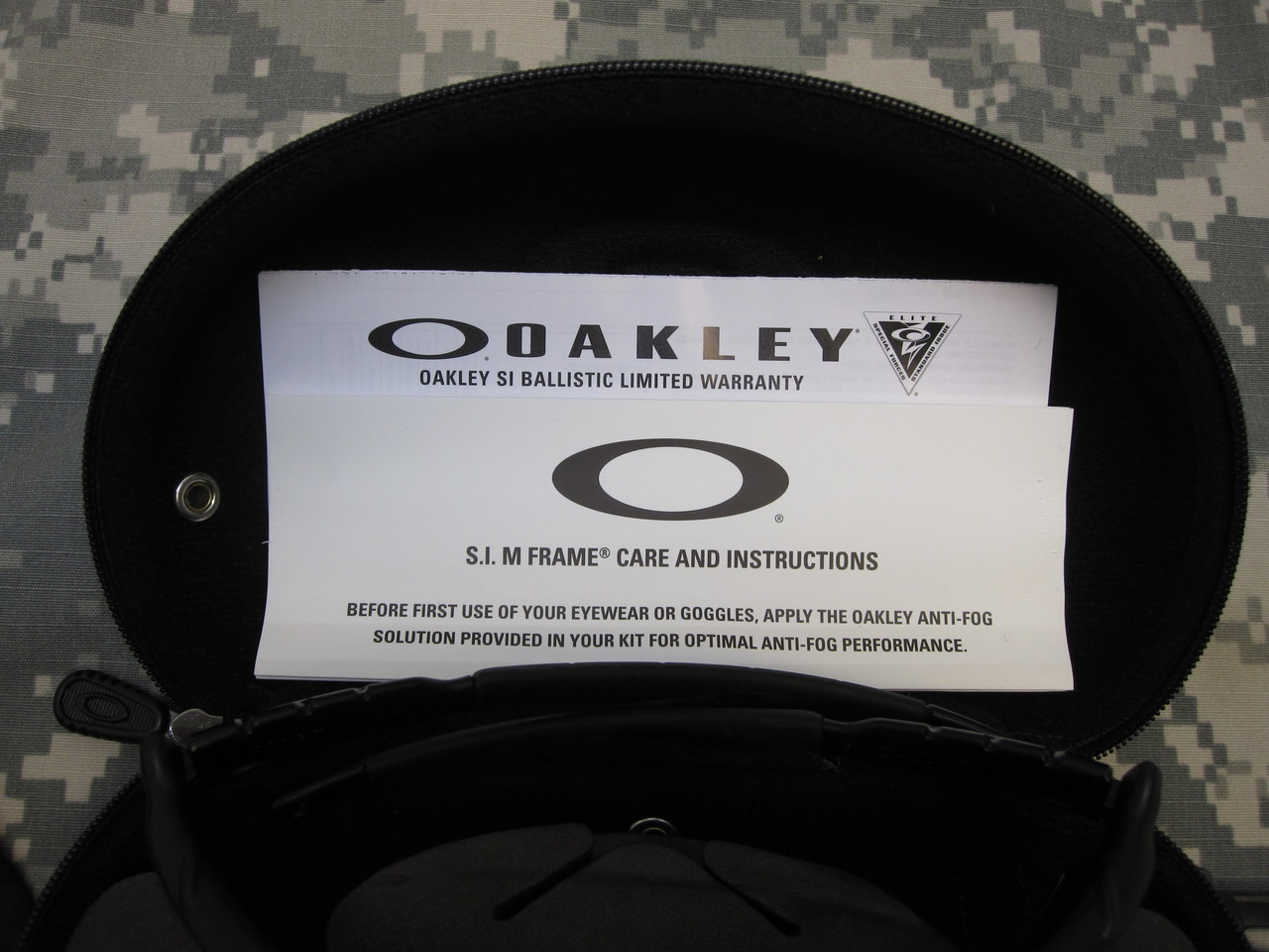 NEW OAKLEY MILITARY SI M-FRAME 2.0 SUNGLASSES KIT CLEAR & DARK LENS OAKLEY's