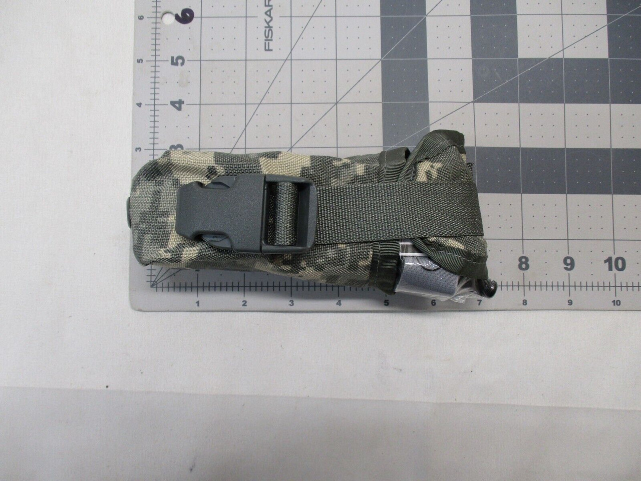 NWOT USGI ARMY ACU DIGITAL FLASH BANG GRENADE POUCH MOLLE II UCP CAMO TQ HOLDER