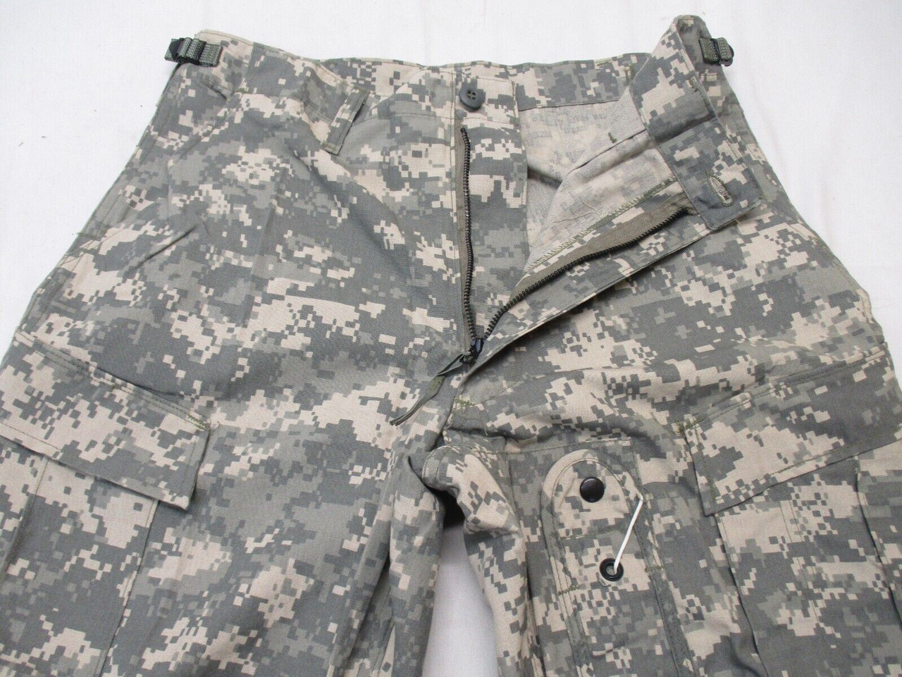 US ARMY Extended Cold Weather (Waterproof) Camouflage Trousers, Men's  Fashion, Bottoms, Trousers on Carousell