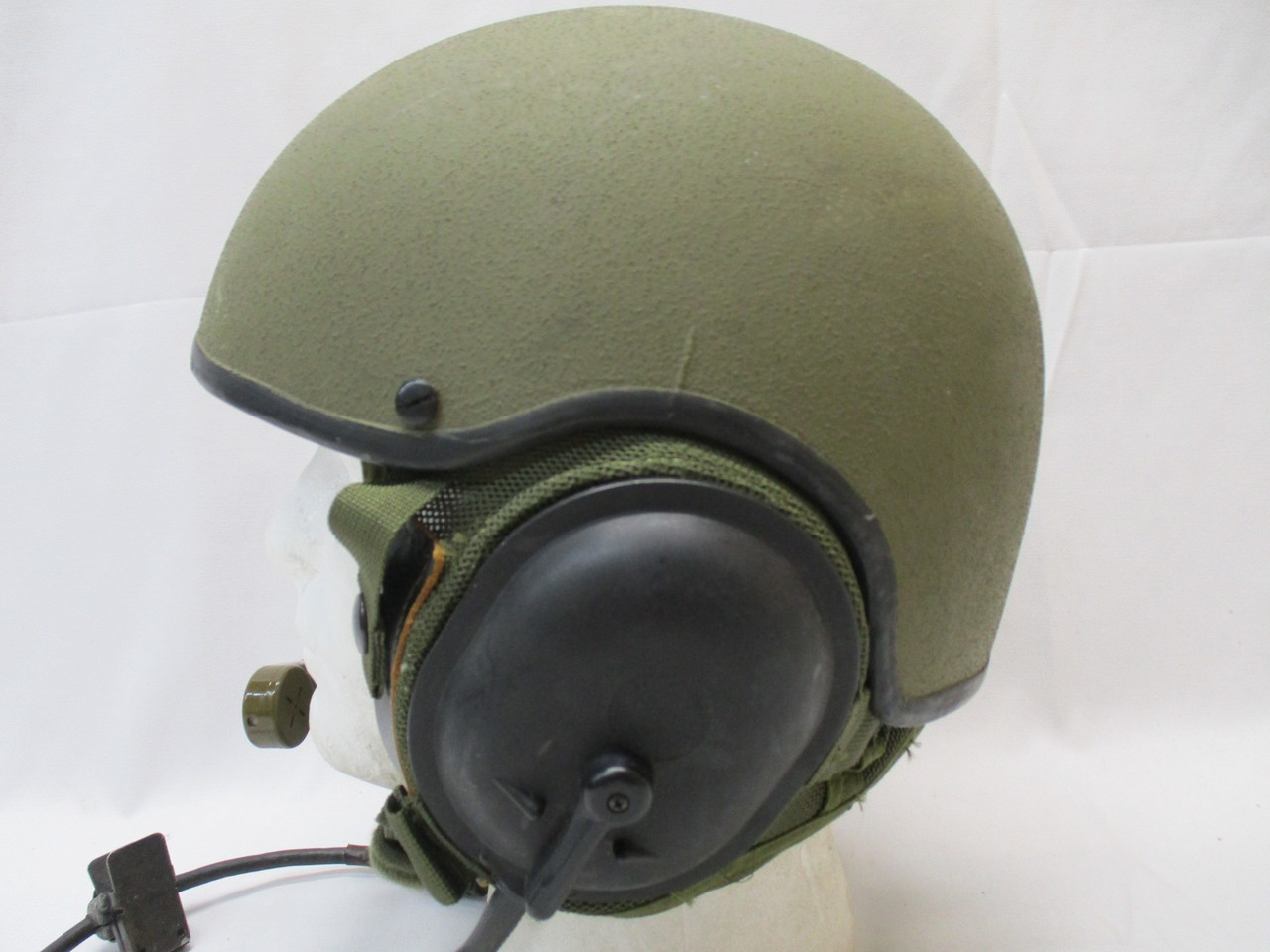 MILITARY COMBAT VEHICLE CREWMAN CVC TANKER HELMET LARGE OD GREEN DH-132A  w.COMMS