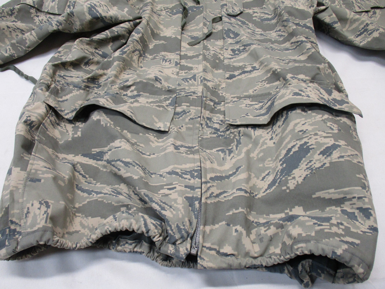 USAF JACKET APECS GORE-TEX COLD/WET WEATHER PARKA MEDIUM/LONG ABDU