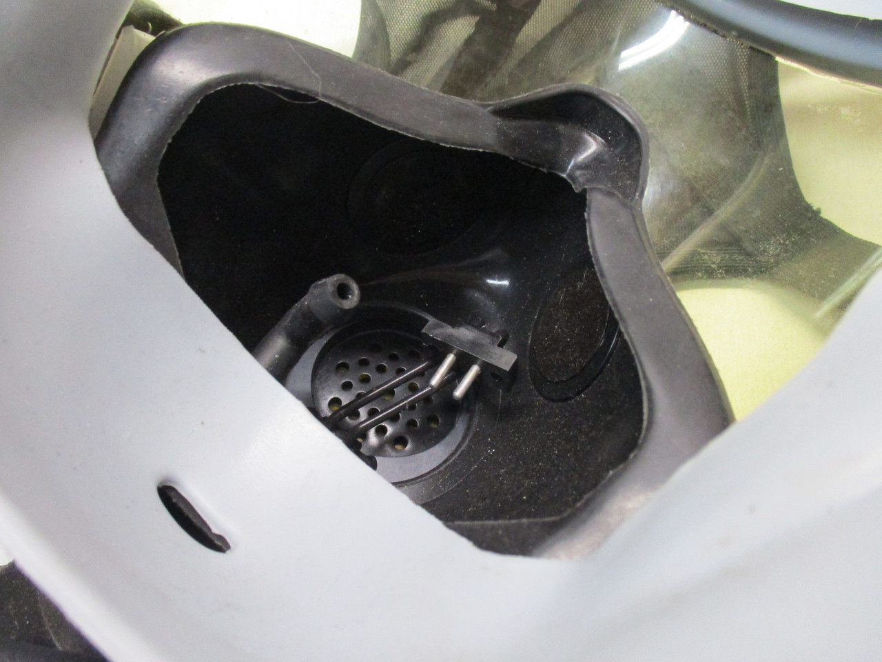 MSA MCU 2A/P, US Navy And US Air force Surplus Military Gas Mask