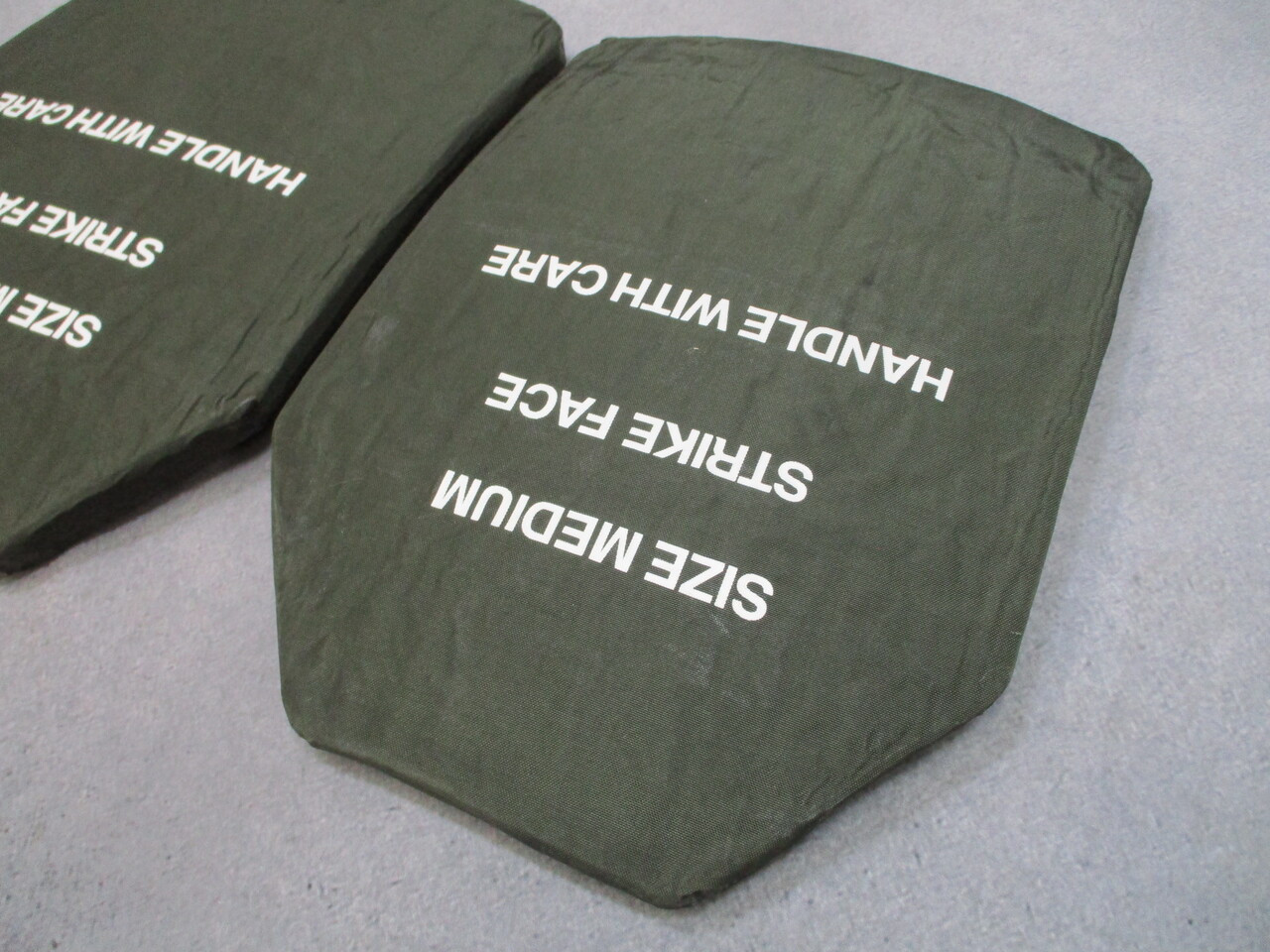 USGI ESAPI Ballistic Plates Medium – Ceradyne – NSN 8470-01-520