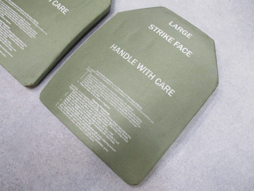 USGI ESAPI Ballistic Plates Large – Ceradyne – NSN 8470-01-520 USGI ESAPI Ballistic Plates Large – Ceradyne – NSN 8470-01-520