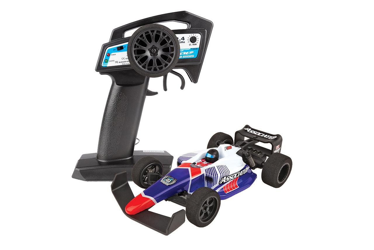 HPIエンジンカー　MT-2　28エンジン搭載車 F28 Formula RC RTR - Associated Electrics