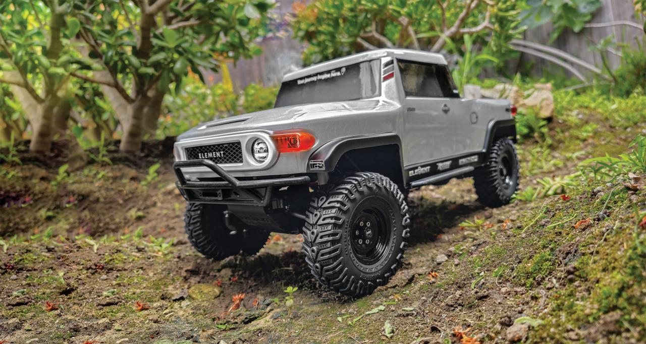 Enduro Utron SE Trail Truck RTR, Silver - Associated Electrics