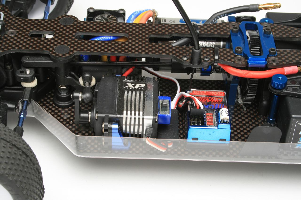 B44 Factory Team - Associated Electrics