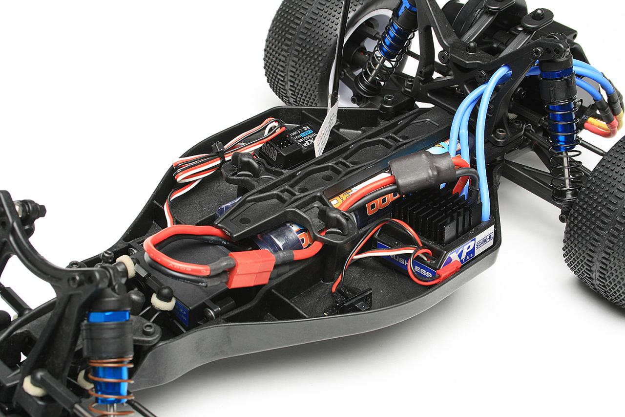 アソシエイテッド　RC10B4 RC10B4.1 Ready-To-Run Brushless - Associated Electrics