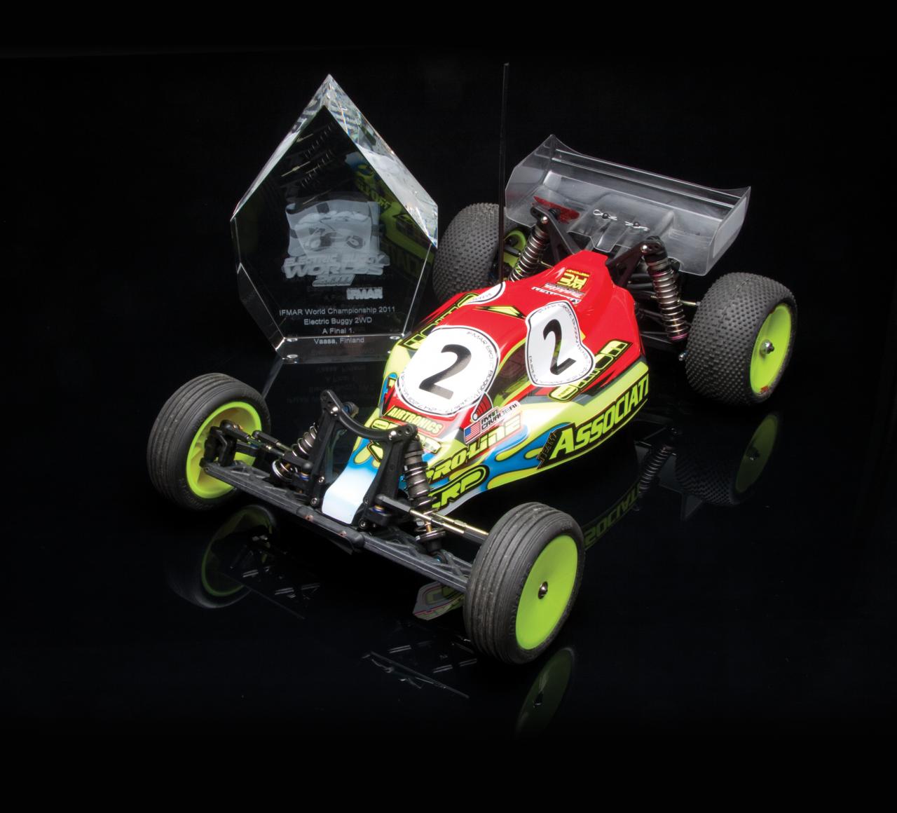 アソシ ASSOCIATED RC10 B4 2WD バギー ジャンク 部品取