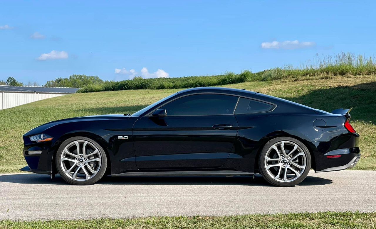 2015-2022 Mustang Rear Spoiler (Short, Center Cut, Welded Version)
