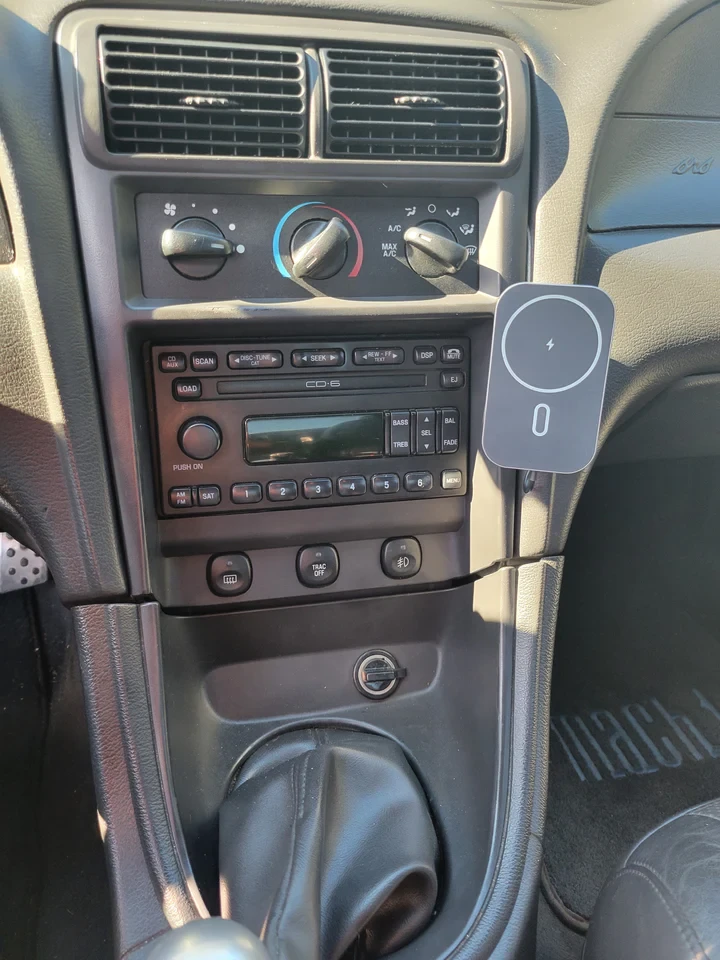 94-04 Mustang SN95 Dash Mounting Bracket by Modern Rides Design