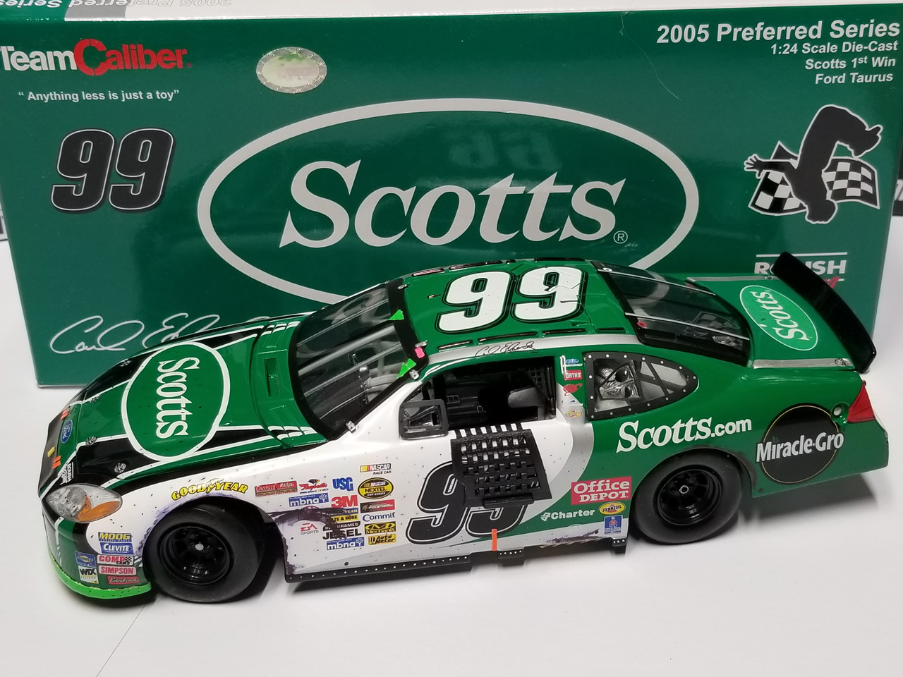 Carl edwards hot sale diecast cars