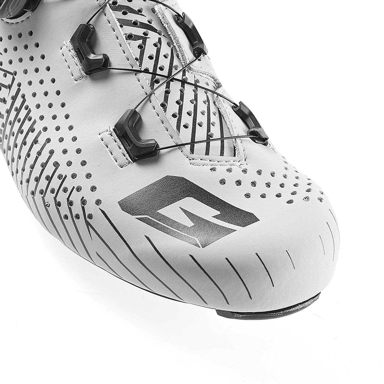 GAERNE CARBON G.TUONO 42.5 新品 - ウェア