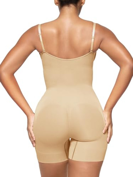 Beige(shorts)