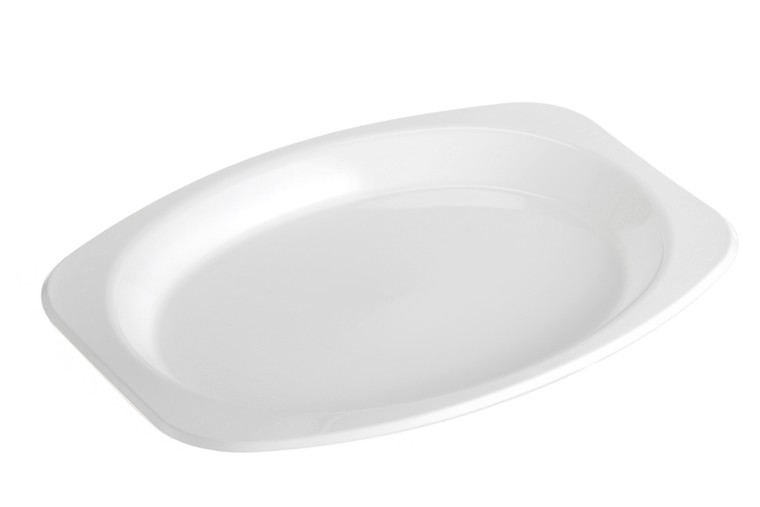 Reusable White Premium Plastic Oval Plate Large PK50 (245 x 330mm)