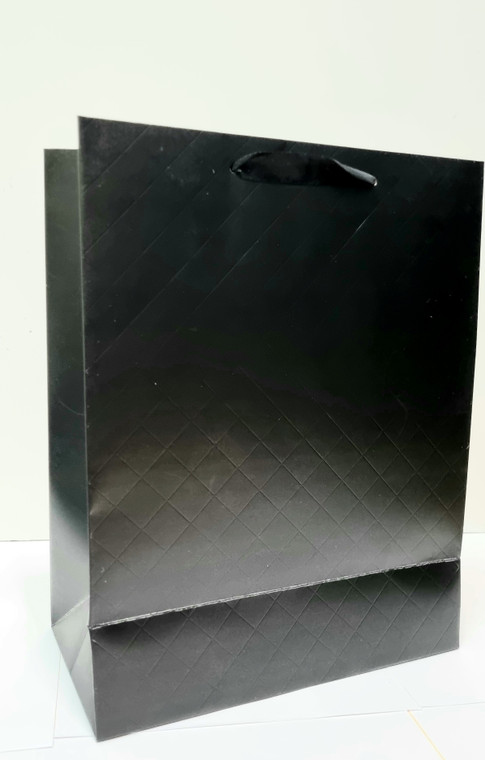 Fsc Mix Large Quilted Emboss Black Bag 1pc 32.5cm