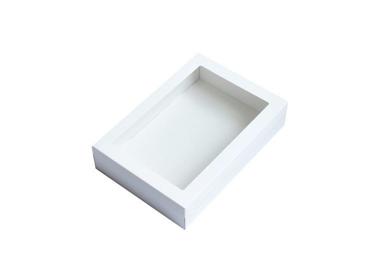 BetaEco White Catering Box with Lid - Medium PK100 359mm x 252mm x 80mm