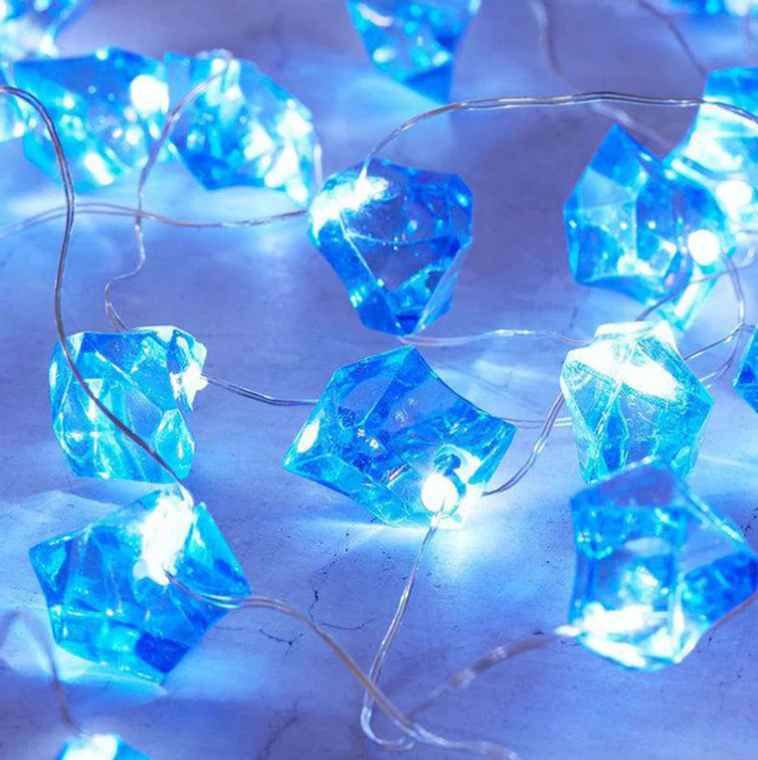 10 LED Crystal String Blue Lights 3' (Requires 3 AA Batteries)