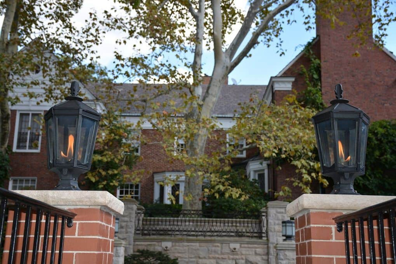 Your Home Is Missing Antique Street Lamps