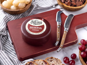The Cheshire Cheese Reserva Cheddar Caramelized Onion & Rioja 200g
