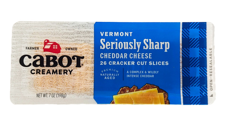 Cabot Creamery - Vermont Seriously Sharp Yellow Cheddar Cheese 26 Cracker Cut Slices 7 oz - Front View