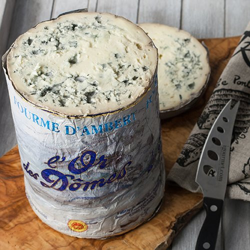 Fourme d'Ambert AOP. Raw Milk