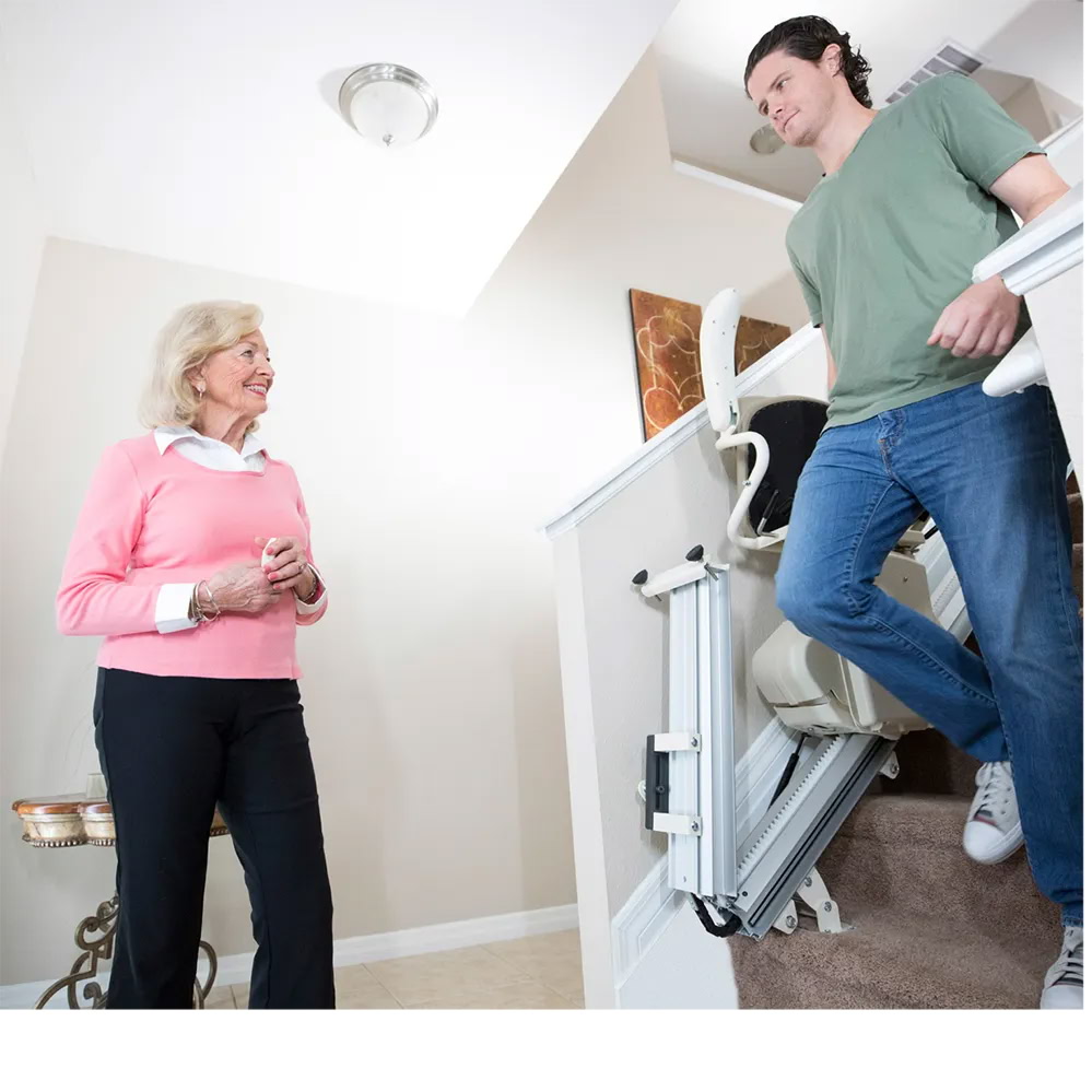 Harmar SL600: Pinnacle Stairlifts Compact But Mighty