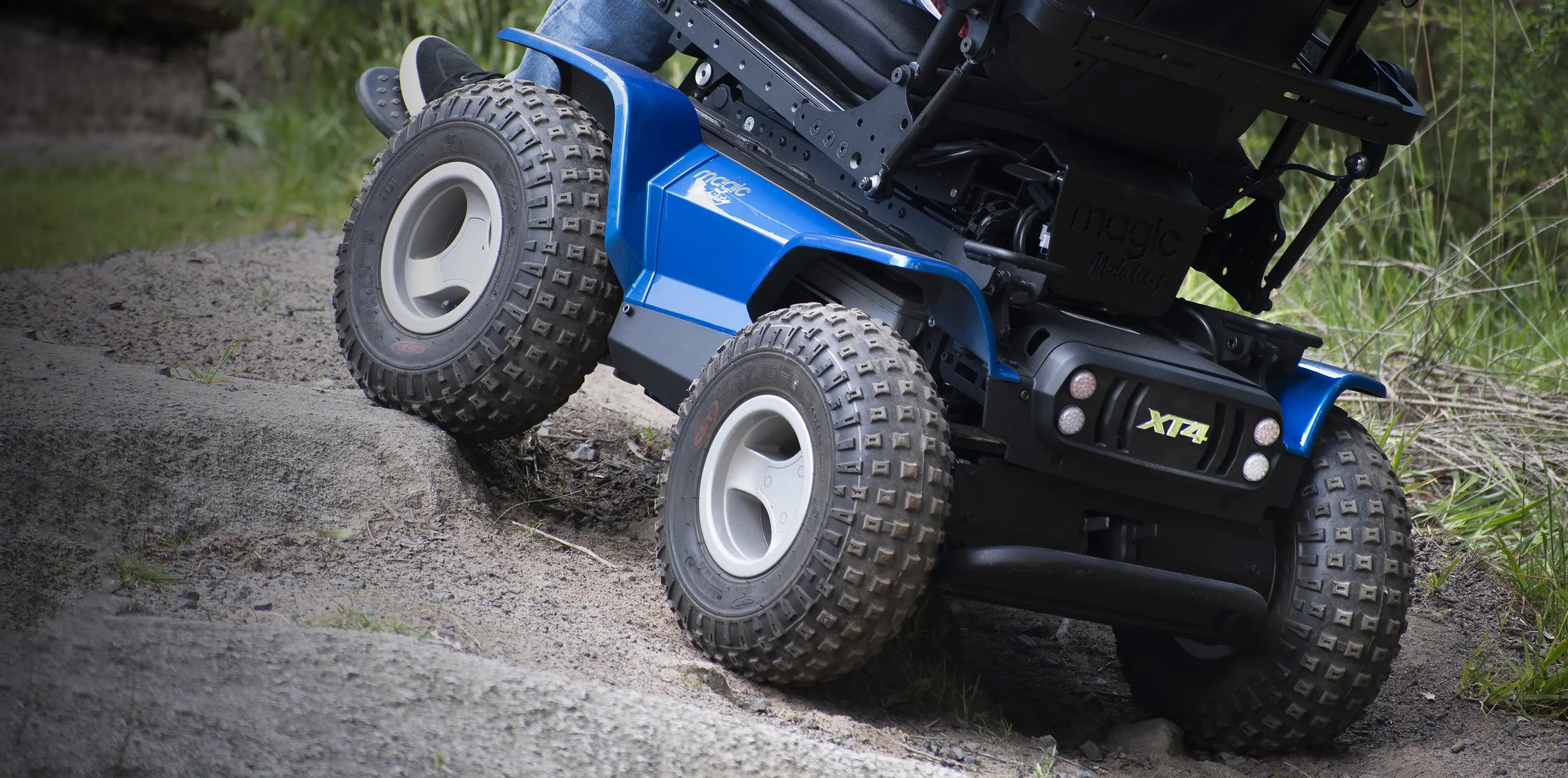 Sunrise Medical Magic Mobility: Unstoppable off-road traction with high-torque 700-watt motors and two massive Group 31 batteries for extended range.