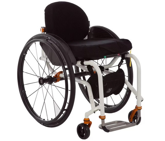 TiLite TR Titanium Rigid Wheelchair | Living Spinal