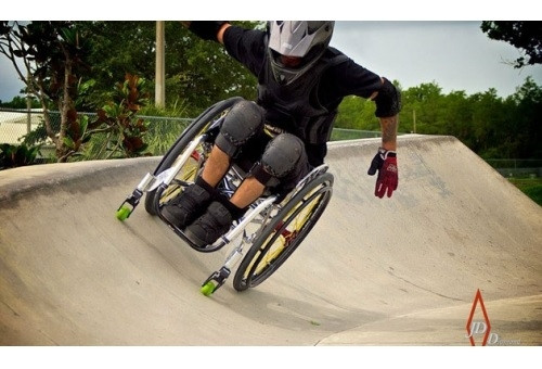BOX Everyday Wheelchairs moving