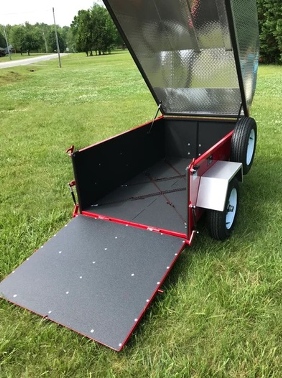 The ScootaTrailer Scooter and Power Wheelchair Trailer_Full_View